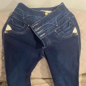Dark blue columbian butt lifter jeans